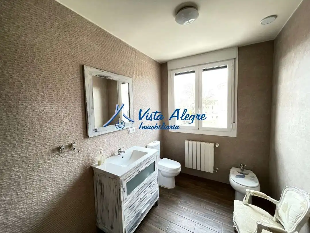 Baño de Casa o chalet en venta en Galbárruli con Calefacción, Parquet y Amueblado