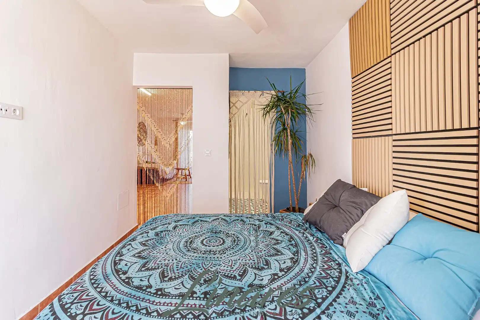 Dormitori de Apartament en venda en La Manga del Mar Menor amb Terrassa