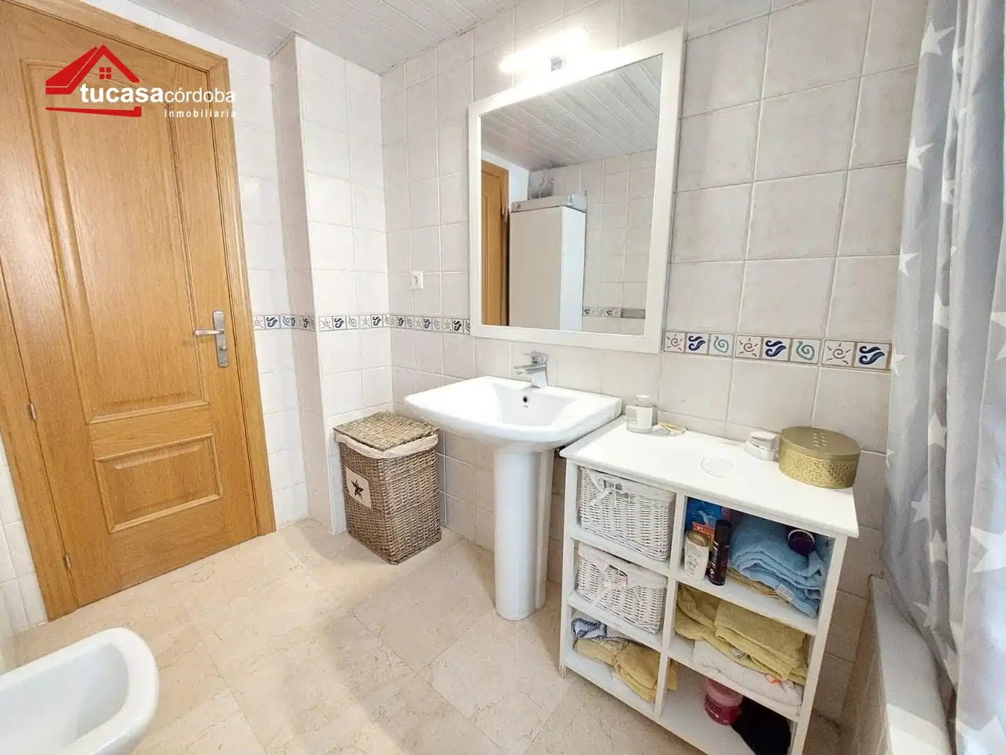 Bathroom of Houses for sale in Córdoba  with Air Conditioner and Swimming Pool