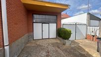 Exterior view of House or chalet for sale in Santovenia de la Valdoncina  with Heating