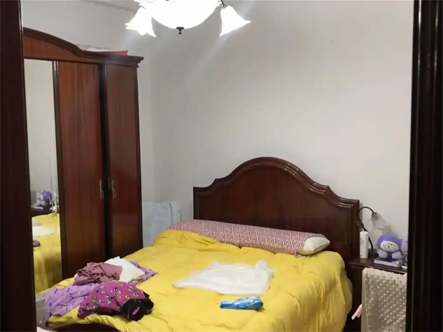 Dormitori de Casa adosada en venda en Miajadas amb Balcó