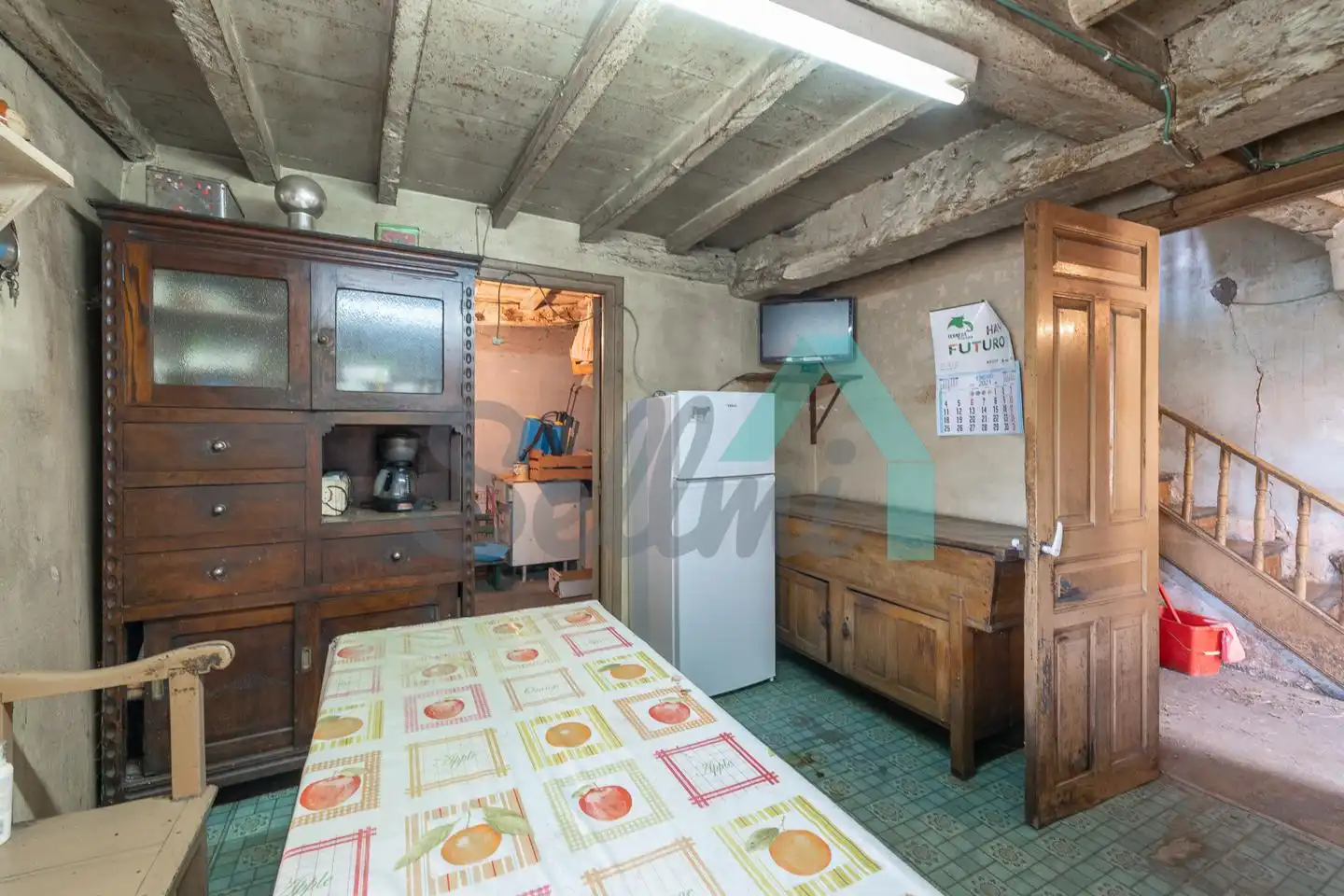 Küche von Einfamilien-Reihenhaus zum Verkauf in Quirós mit Privatgarten und Terrasse