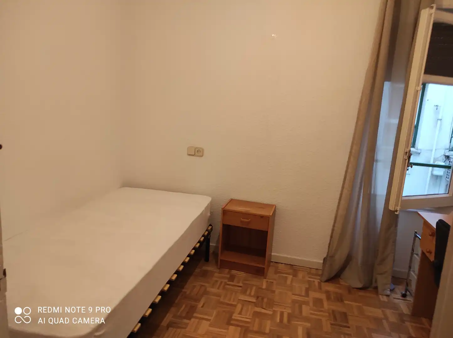 Habitación de Piso de alquiler en Madrid con Calefacción, Parquet y Terraza