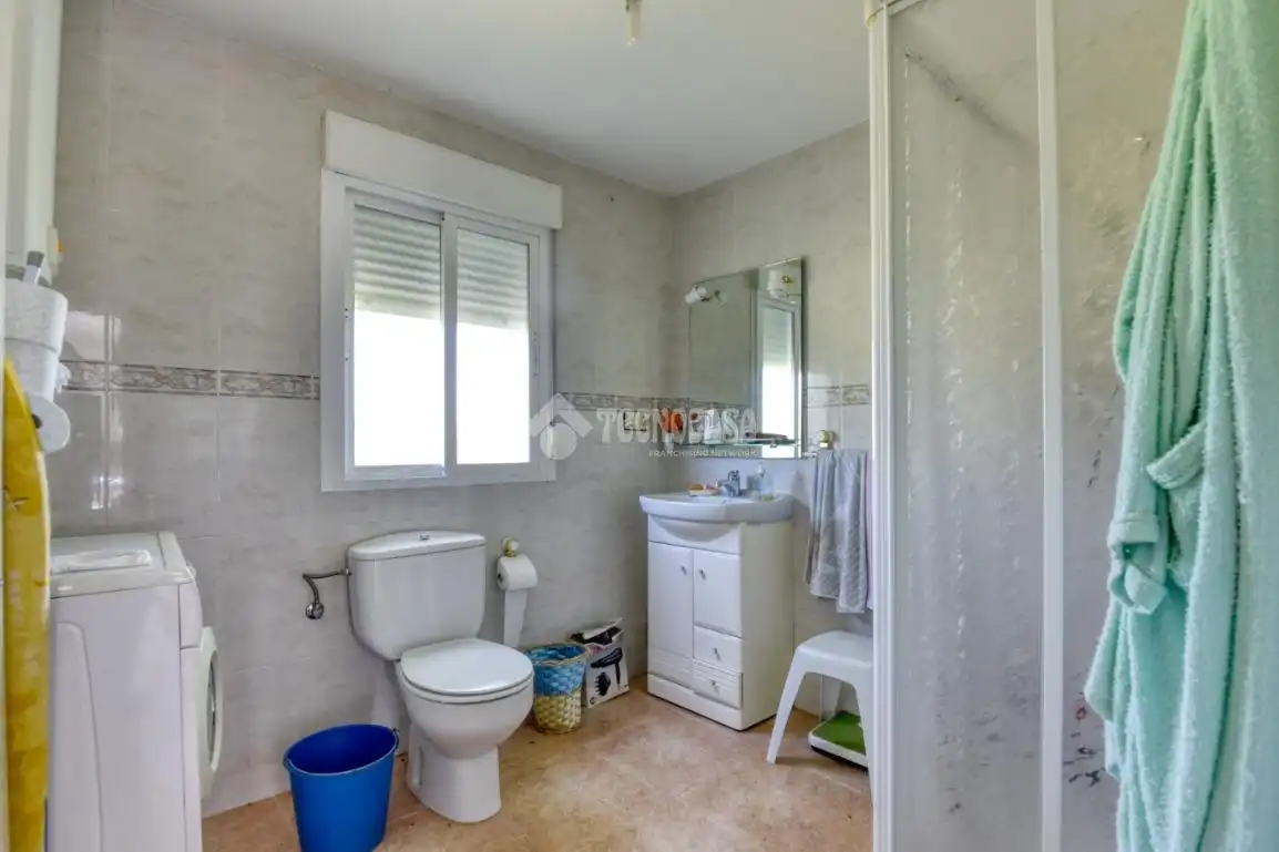 Baño de Casa o chalet en venta en Calvarrasa de Abajo con Trastero