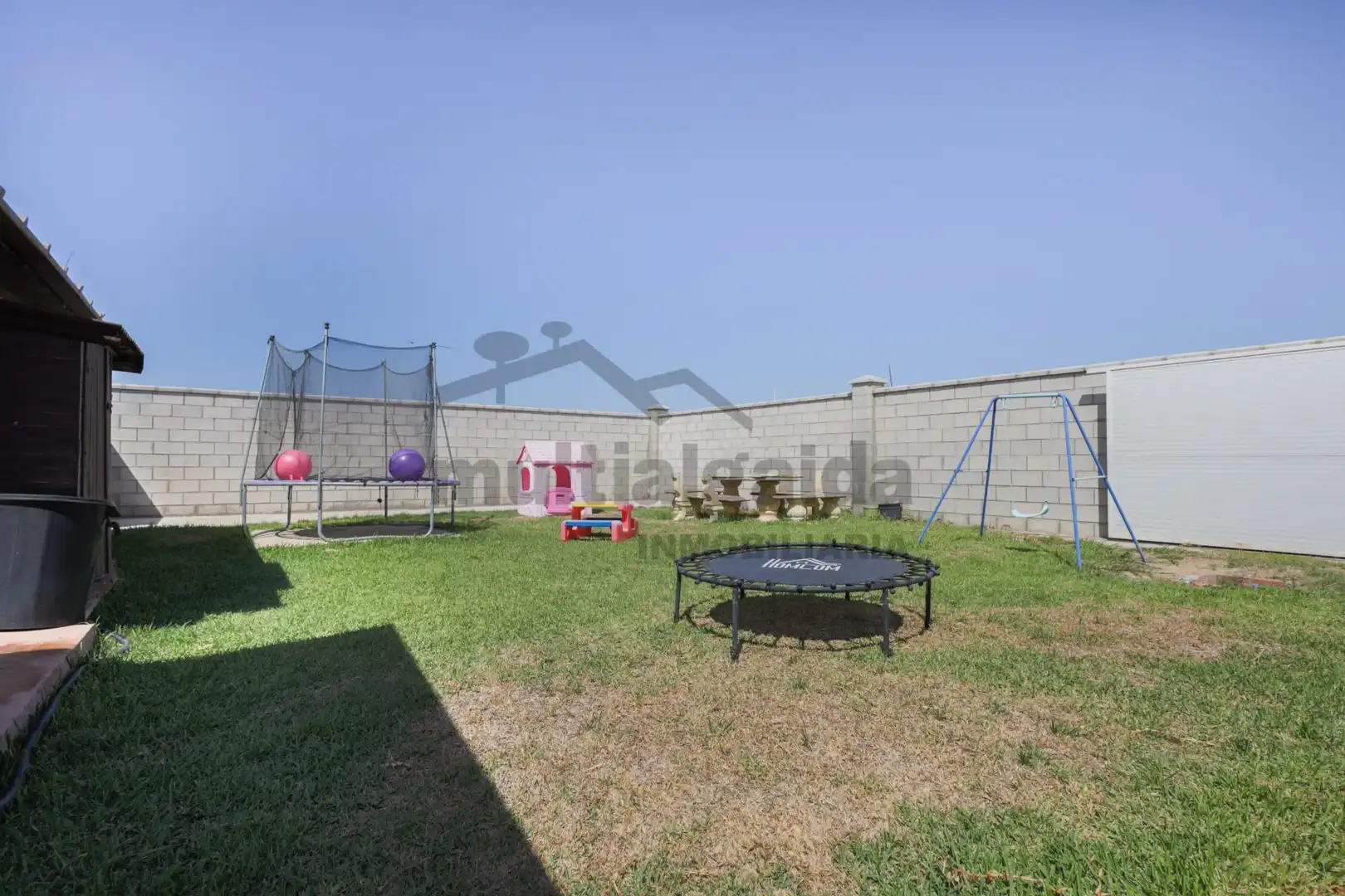 Garden of Country homes for sale in Sanlúcar de Barrameda  with Private garden and Swimming Pool