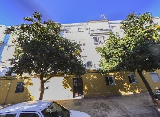 Exterior view of Flat for sale in  Sevilla Capital