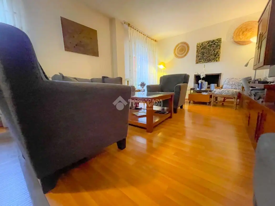 Sala d'estar de Pis en venda en Guadarrama amb Calefacció i Terrassa