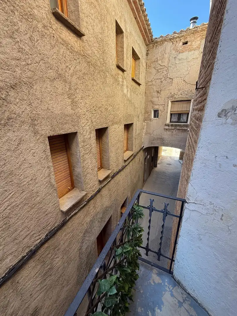 Vista exterior de Finca rústica en venda en Fonz, Huesca