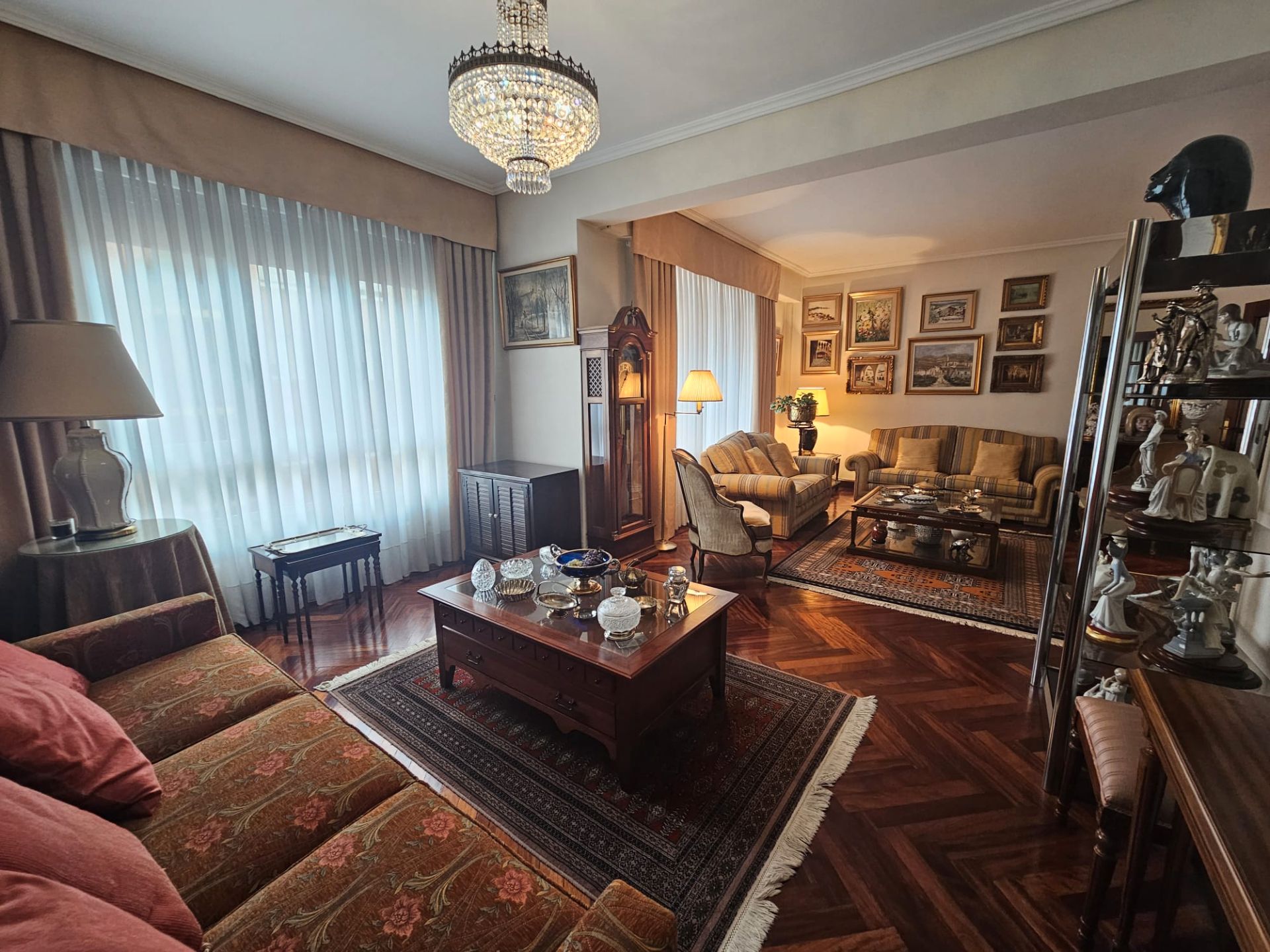 Living room of Flat for sale in Bilbao   with Heating, Terrace and Storage room