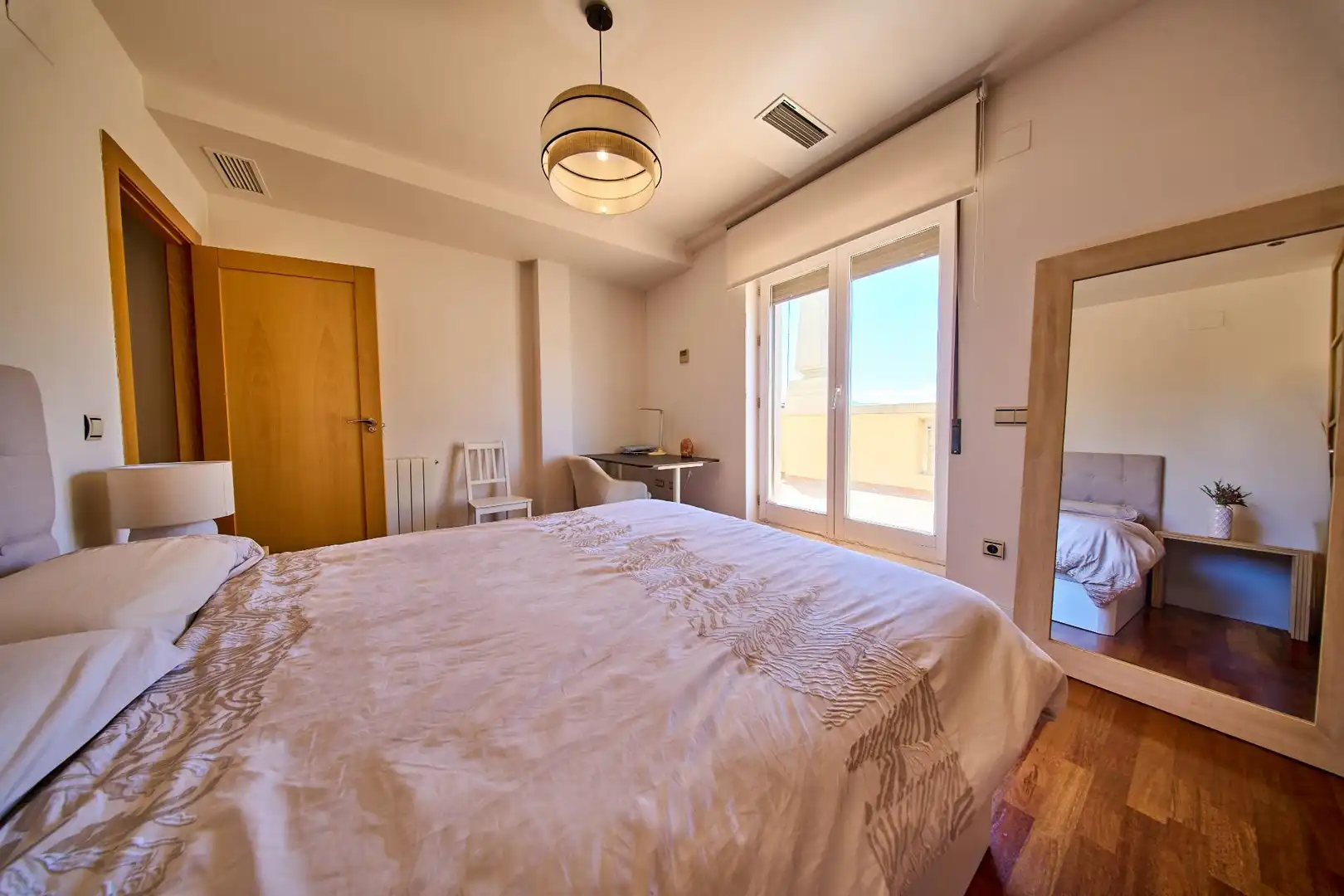 Attic for sale in San Matías - Realejo