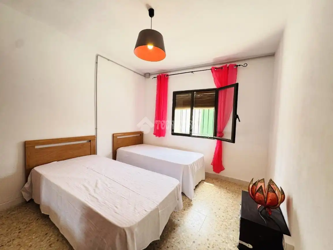 Habitación de Casa adosada en venta en Nambroca con Aire acondicionado, Terraza y Trastero