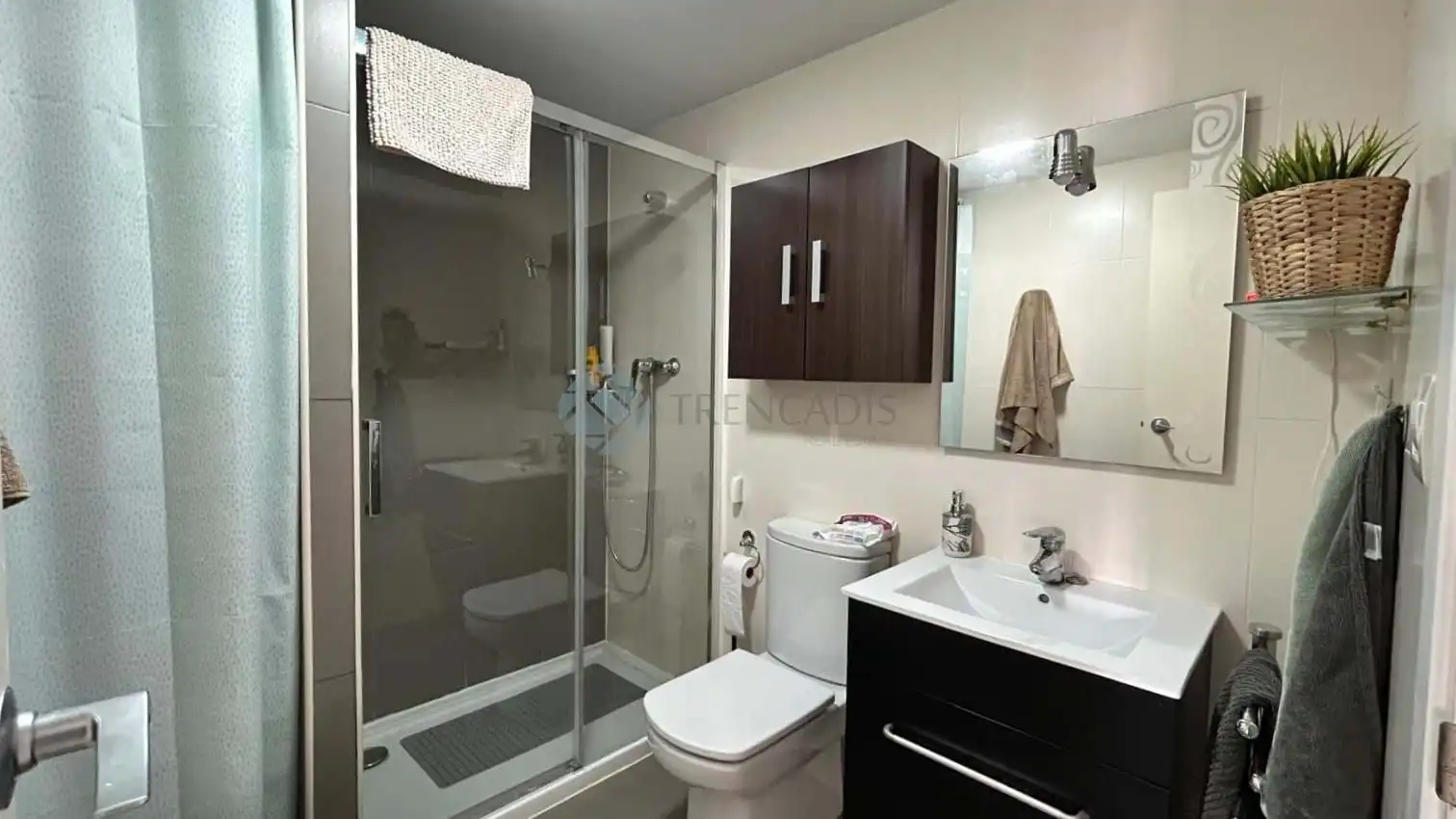 Baño de Piso en venta en Torreblanca con Aire acondicionado, Calefacción y Terraza