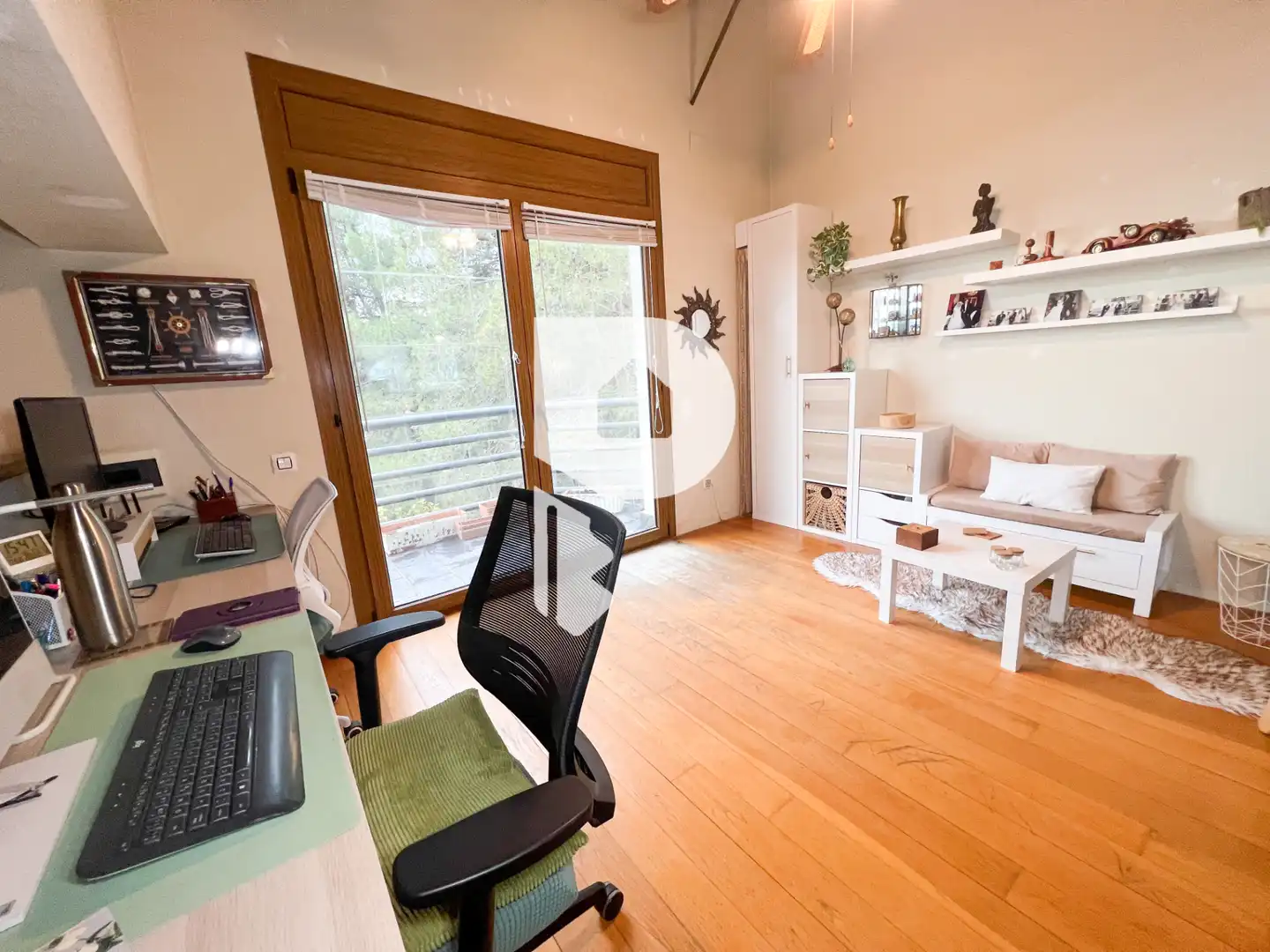 Sala de estar de Casa o chalet en venta en Vallirana con Aire acondicionado, Calefacción y Terraza