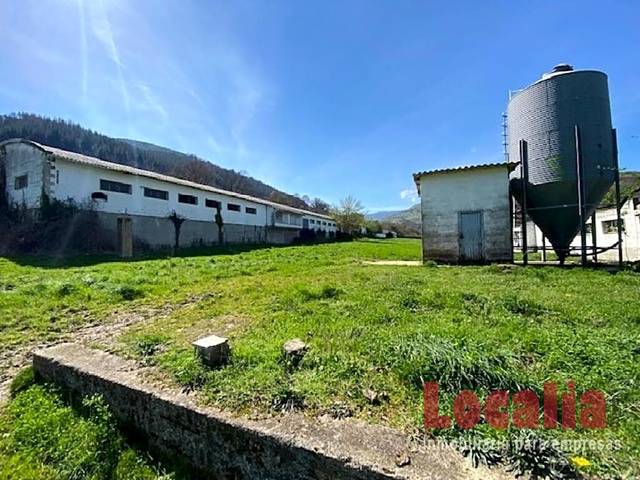 Nave industrial en Venta en Ducto De Pujayo en Bárcena de Pie de Concha