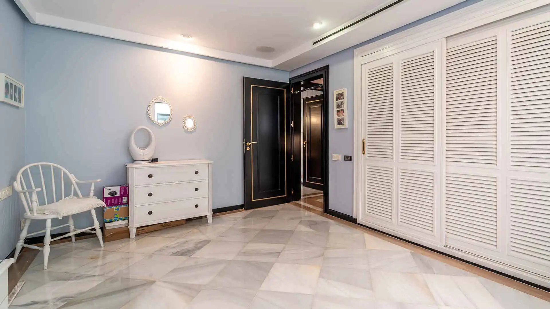 Apartamento en venta en Marbella con Aire acondicionado, Terraza y Trastero
