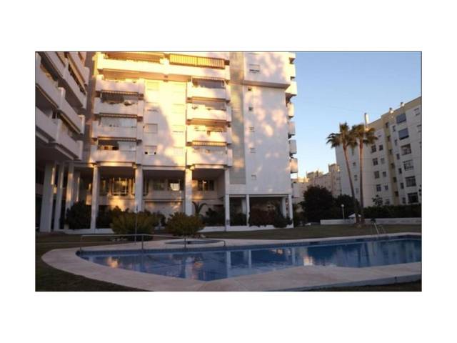 Casa-chalet en Venta en Avenida Miramar en Castillo Sohail - Myramar