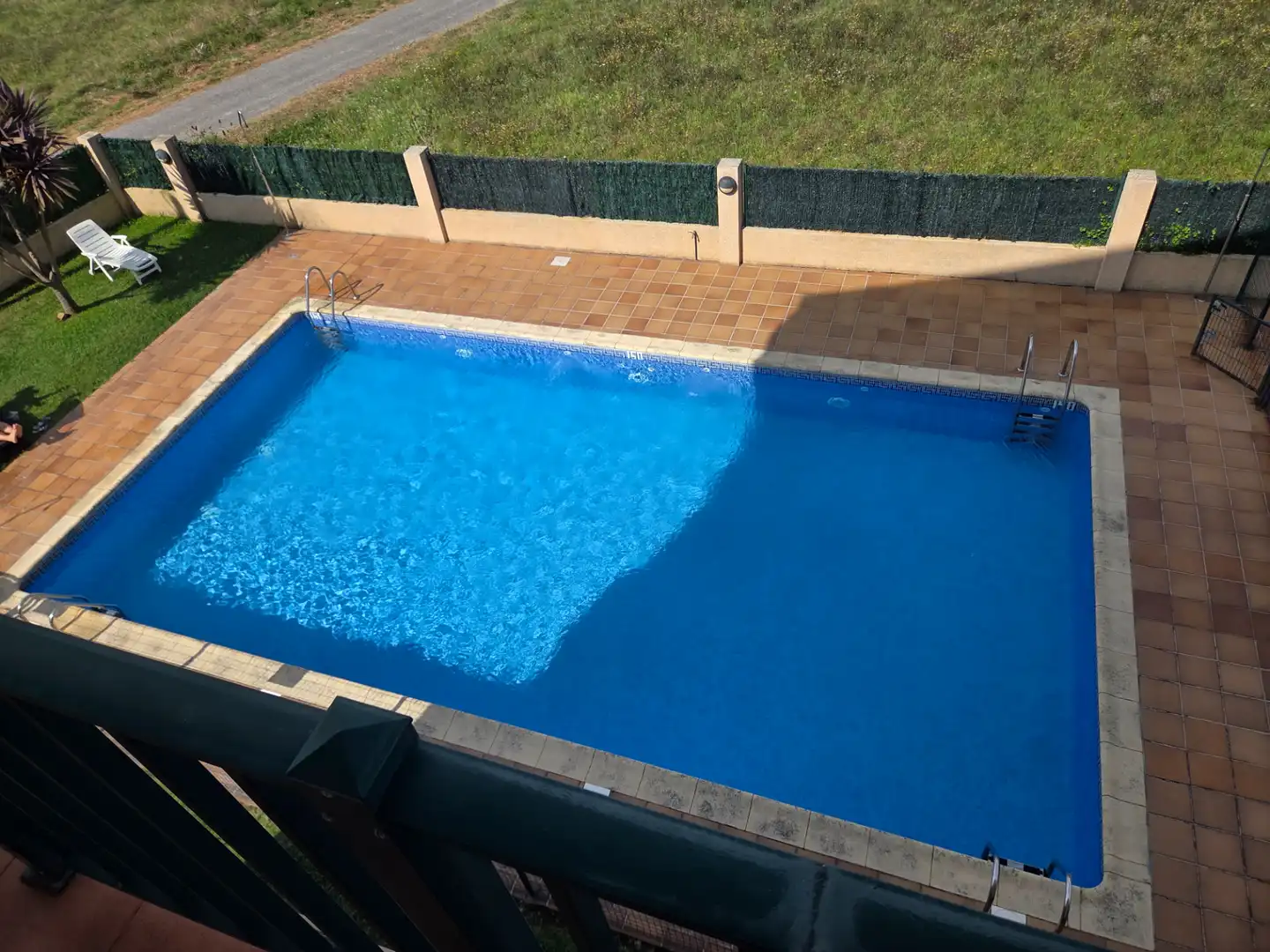 Swimming pool of Flat for sale in Barreiros  with Terrace, Storage room and Furnished