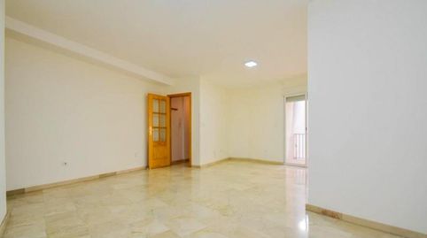 Foto 3 de Piso en venta en Avenida Andalucia, Atarfe, Granada