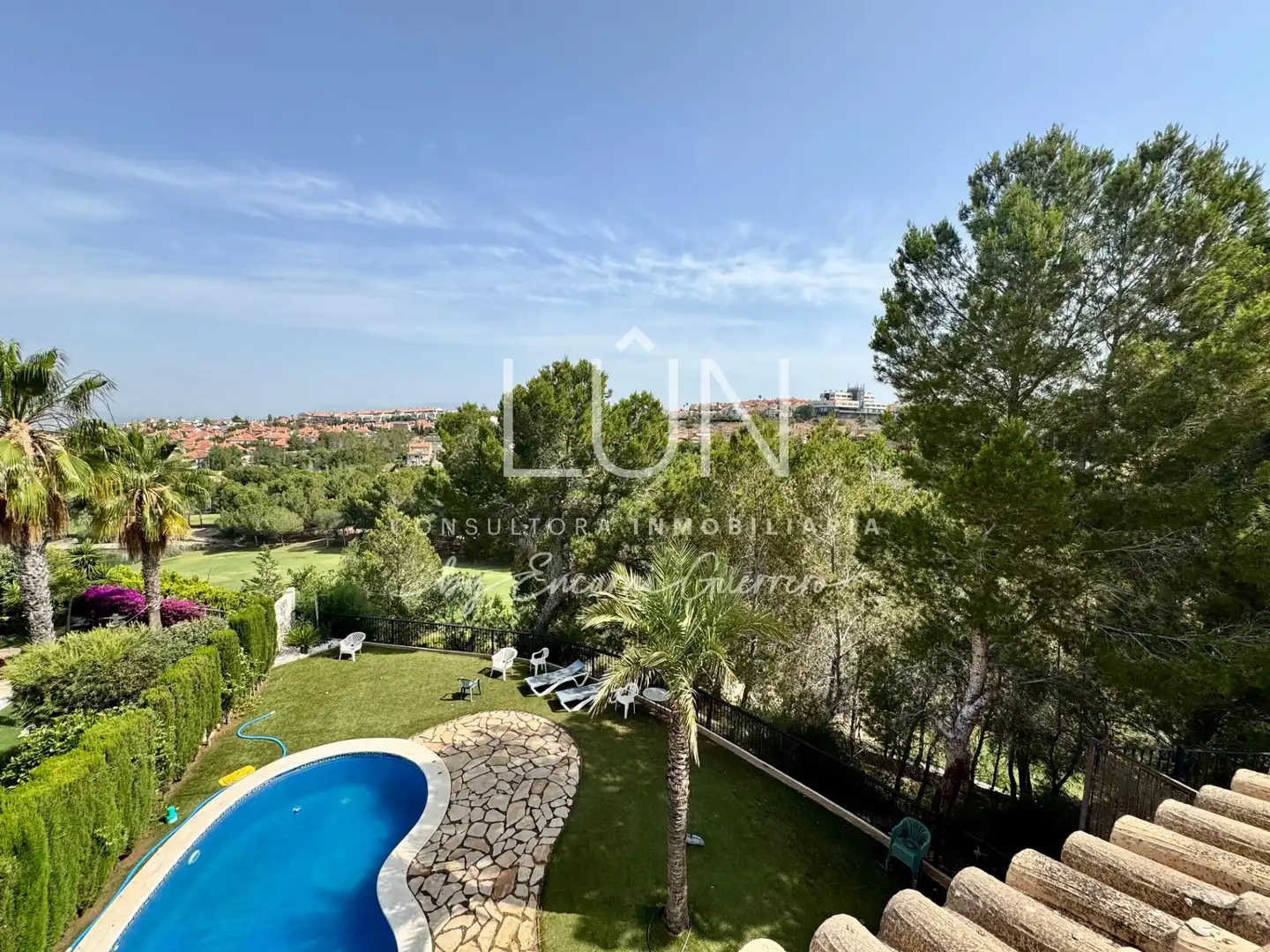 Xalet amb piscina en venda a Altorreal - El Chorrico, imagen 2