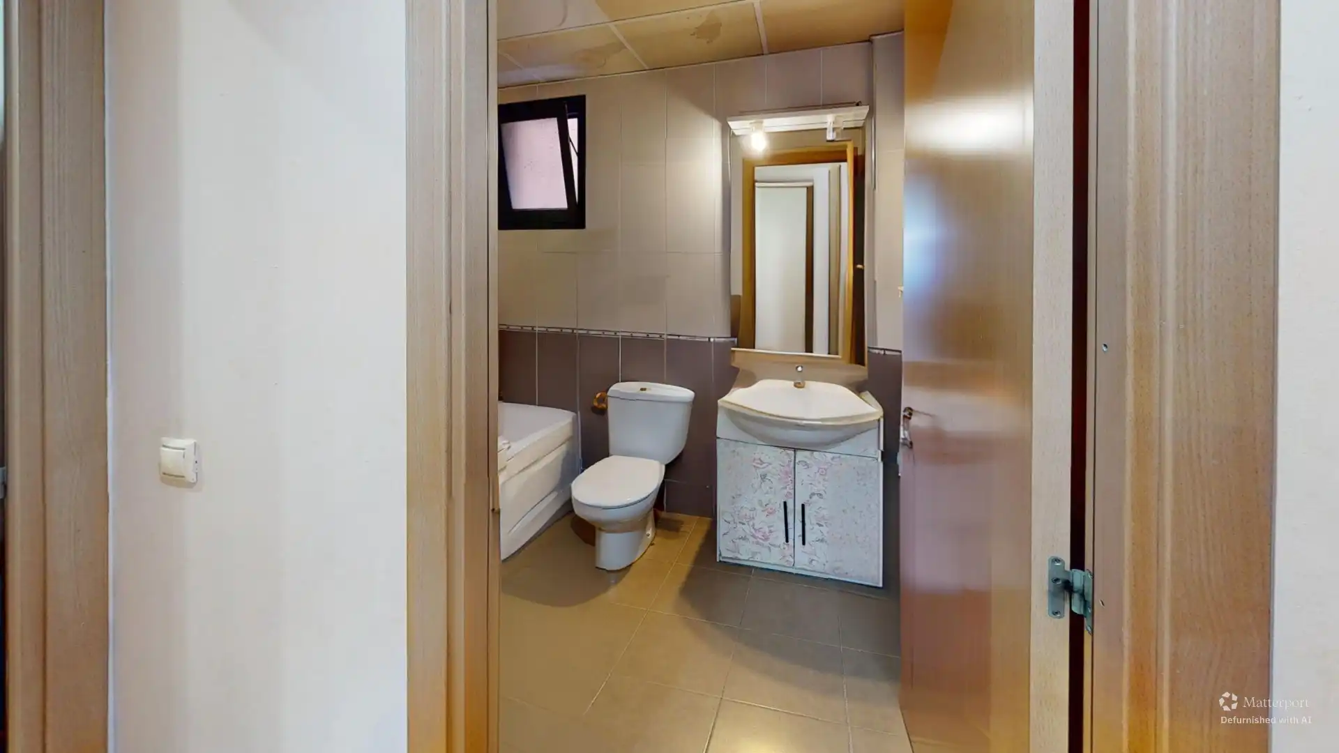 Flat for sale in Avenida 3 de Abril de 1979, Haygon - Universidad