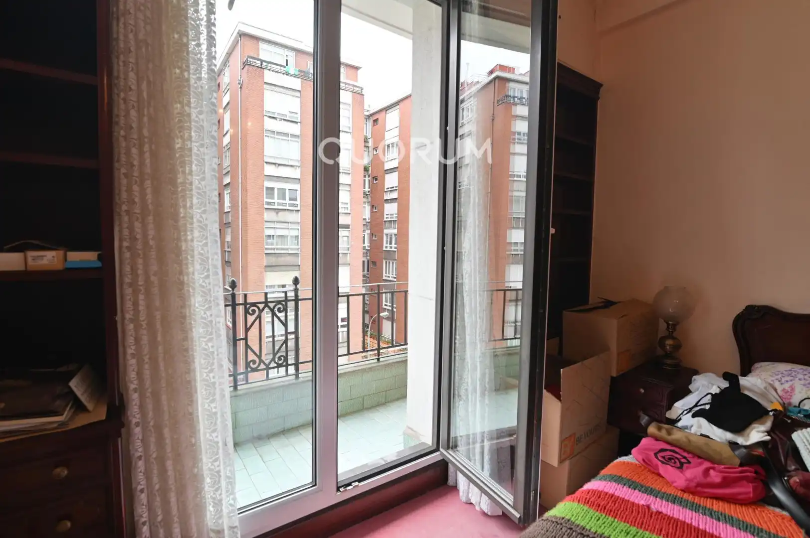 Schlafzimmer von Wohnung zum Verkauf in Bilbao  mit Heizung, Terrasse und Balkon