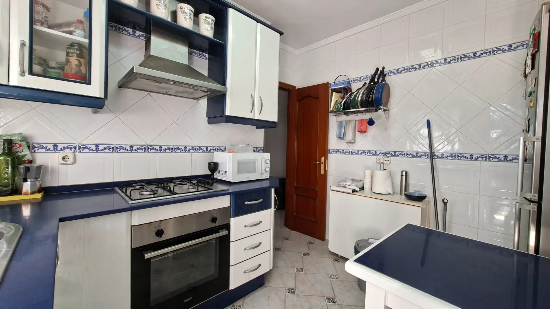 Kitchen of Houses for sale in Chiclana de la Frontera  with Private garden, Terrace and Storage room