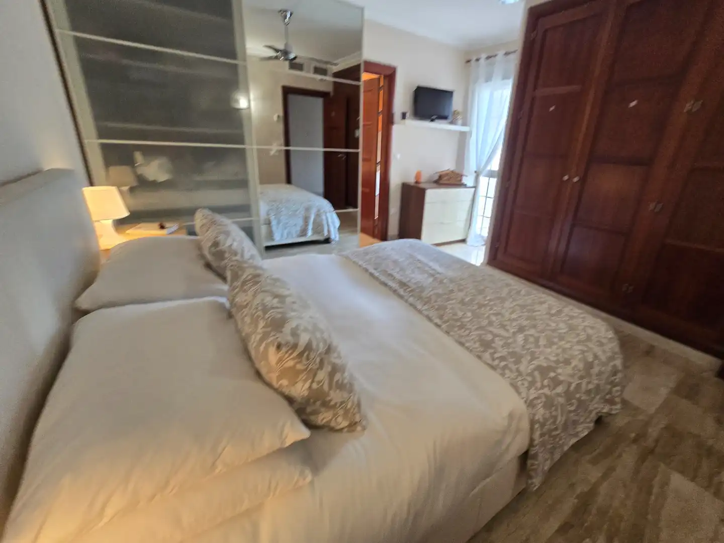Dormitori de Casa o xalet en venda en Mijas amb Aire condicionat, Calefacció i Jardí privat