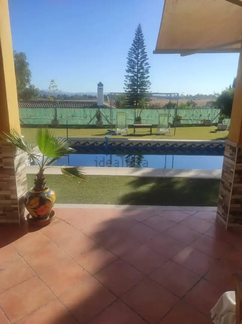 Piscina de Finca rústica en venta en Alhaurín El Grande con Aire acondicionado, Jardín privado y Trastero