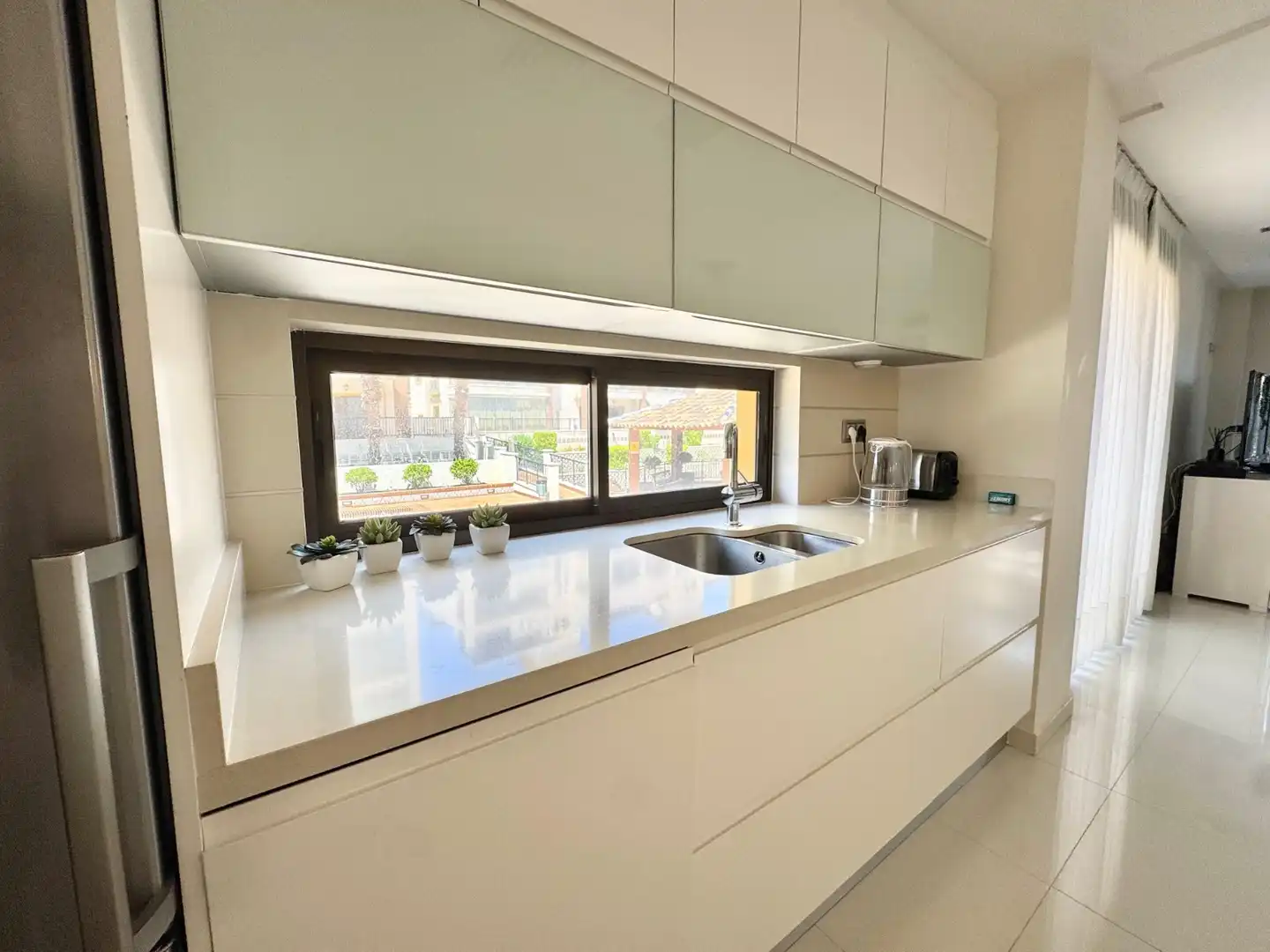 Cuina de Apartament en venda en Guardamar del Segura amb Aire condicionat, Calefacció i Terrassa