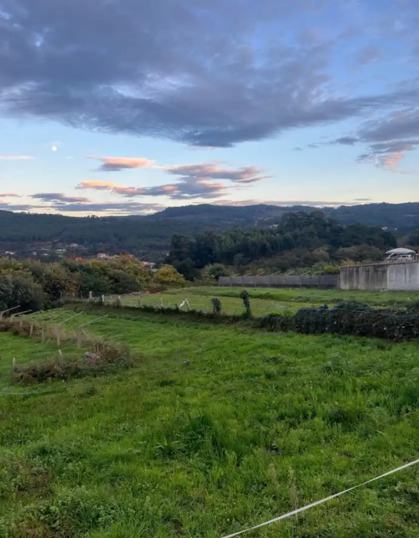Wohnbaugrundstück zum Verkauf in Rúa Ecuador, imagen 2