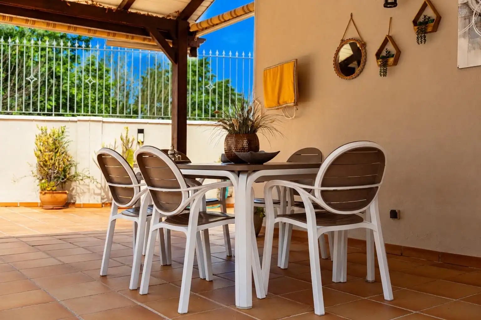 Terraza de Casa o chalet en venta en Alhaurín de la Torre con Aire acondicionado, Calefacción y Piscina