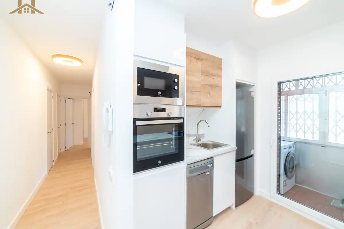 Kitchen of Flat for sale in Pozuelo de Alarcón  with Air Conditioner and Heating