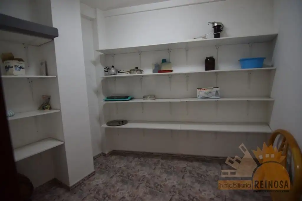 Cuina de Casa o xalet en venda en Casco Urbano