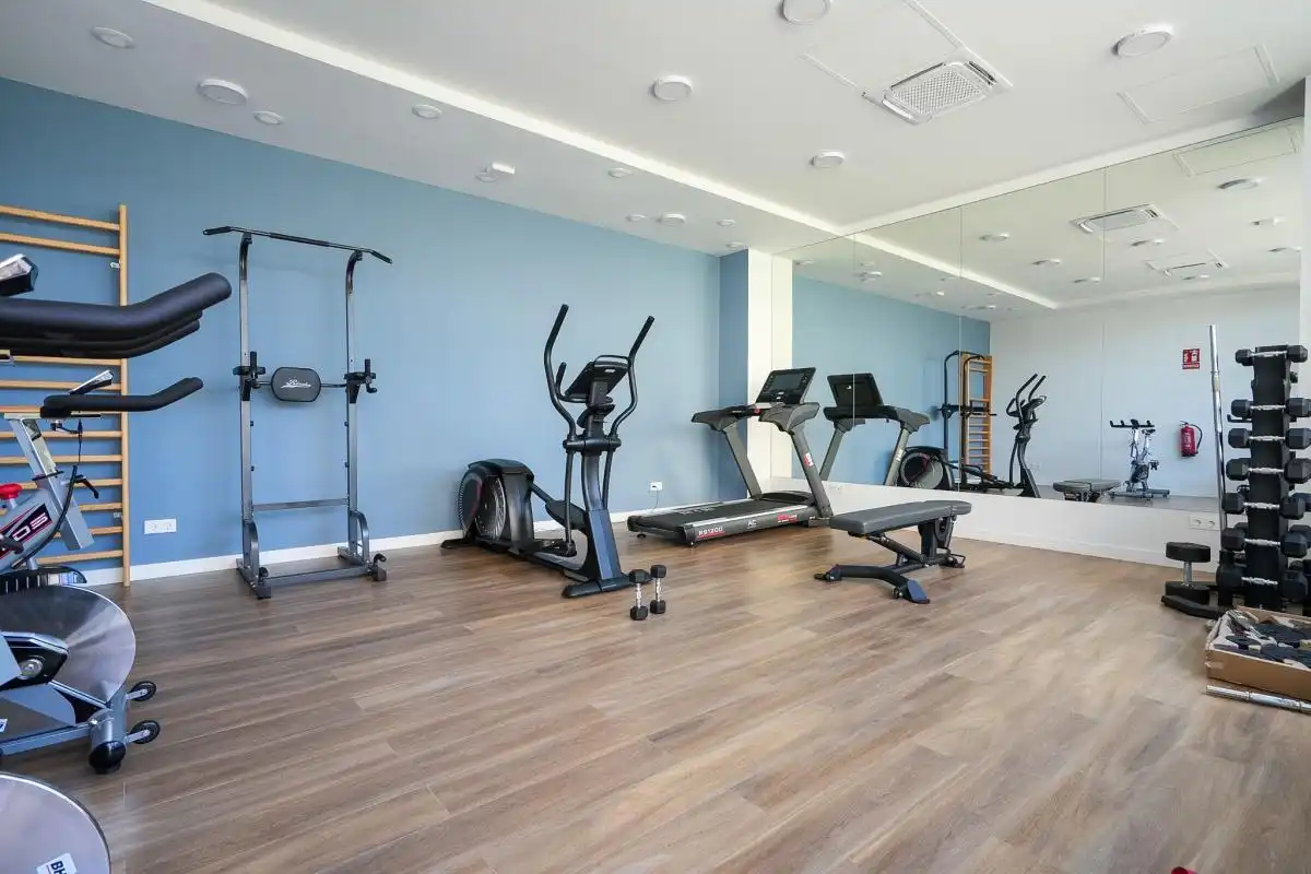 Flat for sale in Madrid  with Air Conditioner, Heating and Private garden