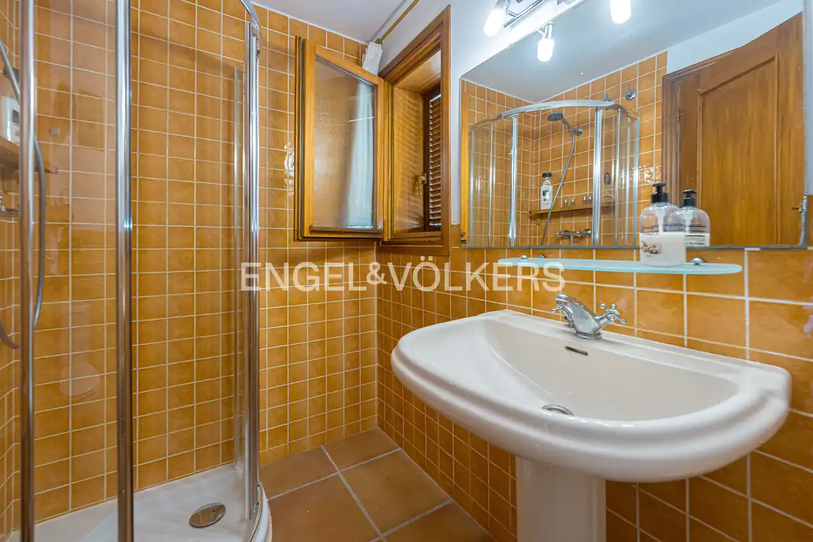 Baño de Casa o chalet en venta en Relleu con Aire acondicionado, Jardín privado y Terraza