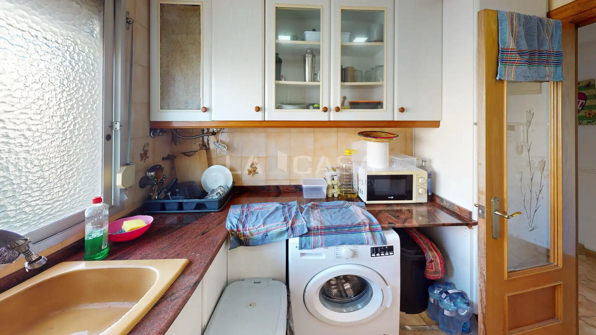 Kitchen of Flat for sale in Valencia  with Storage room and Balcony