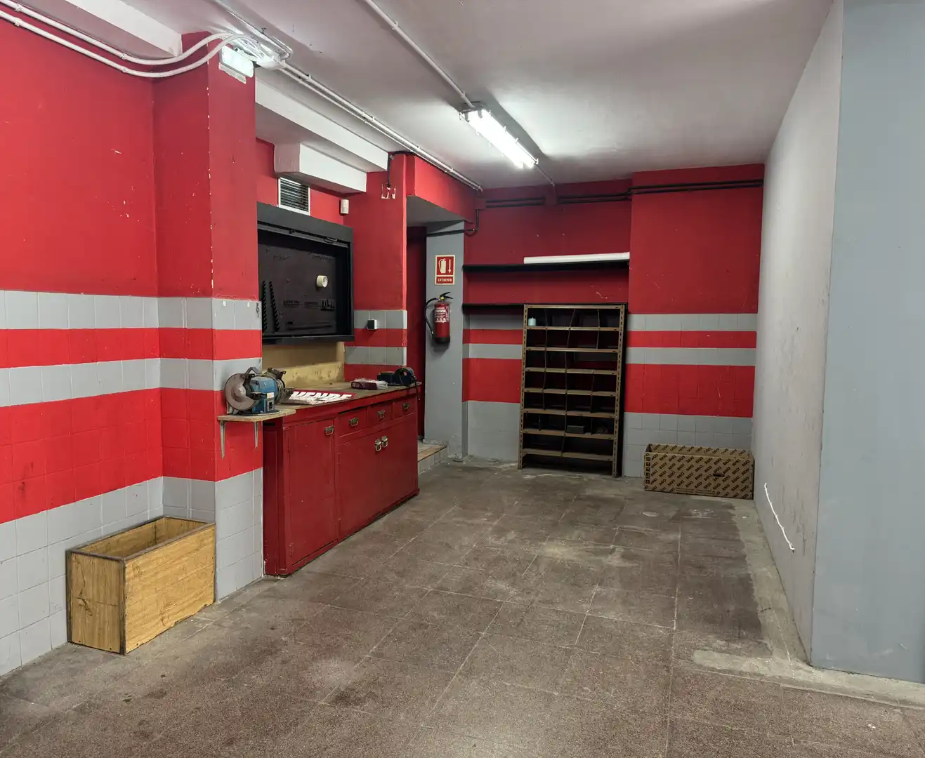 Local en venta en Corvera de Asturias con Parquet