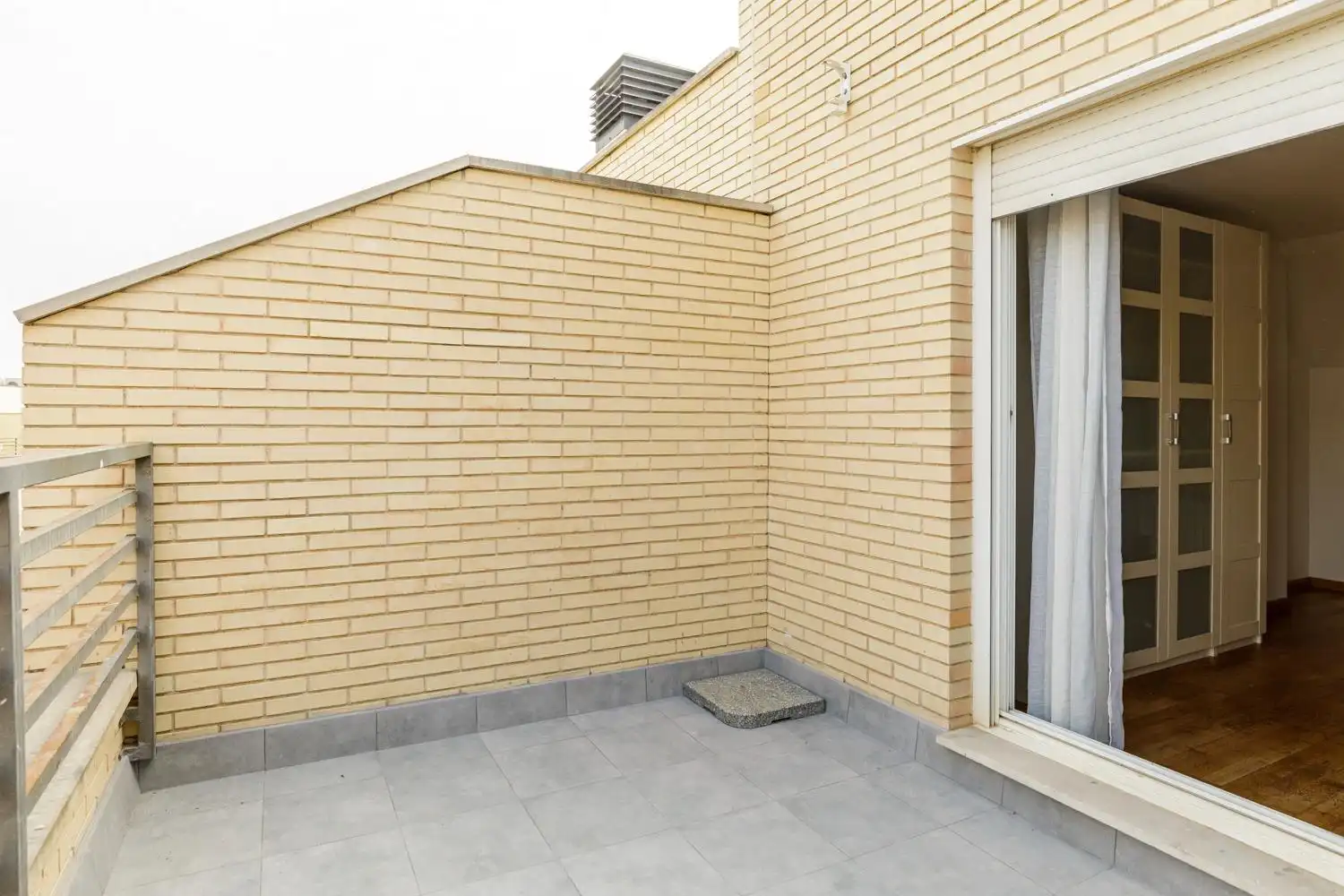 Terrassa de Casa adosada en venda en María de Huerva amb Calefacció, Jardí privat i Terrassa