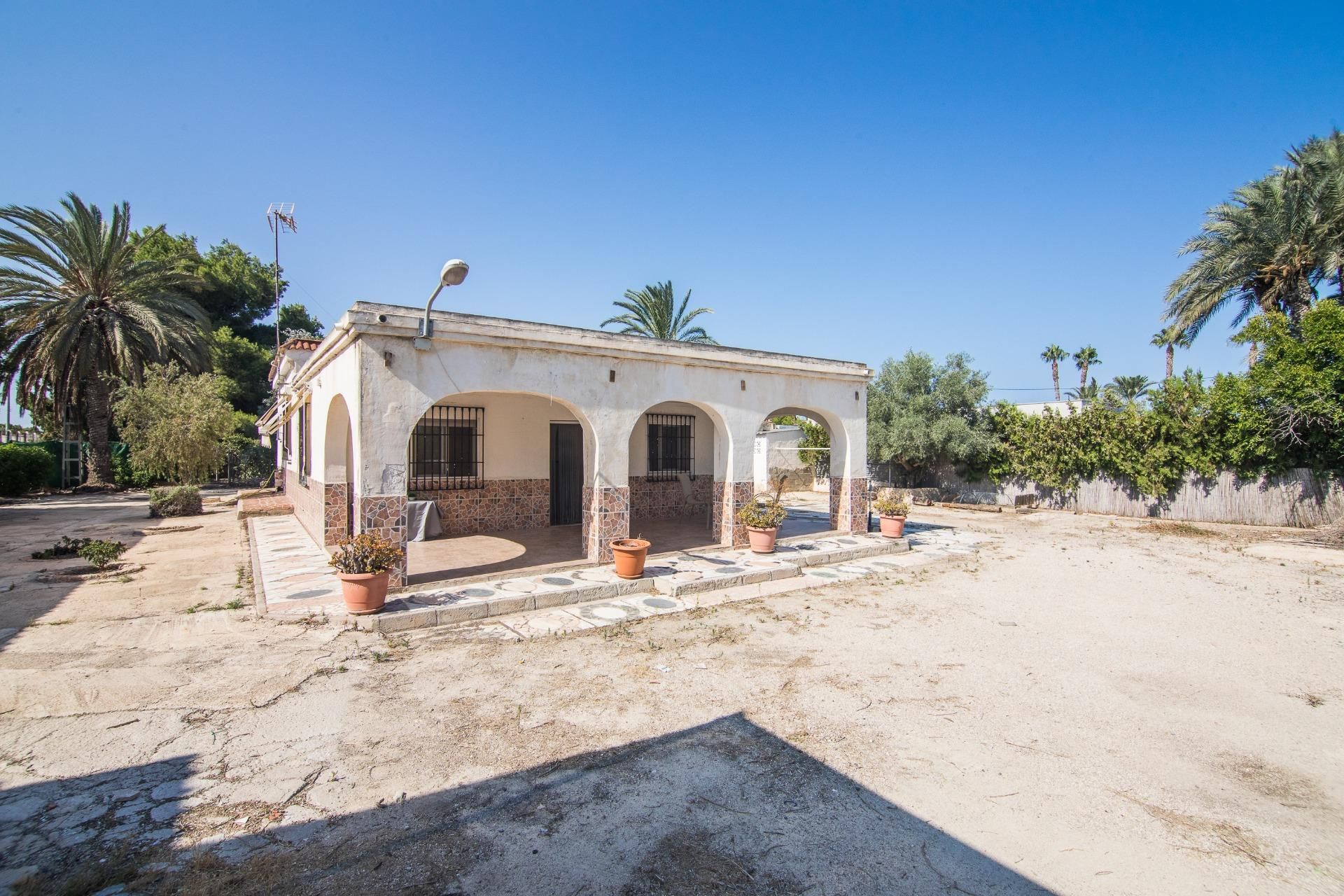 Exterior view of House or chalet for sale in Elche / Elx  with Air Conditioner, Heating and Private garden