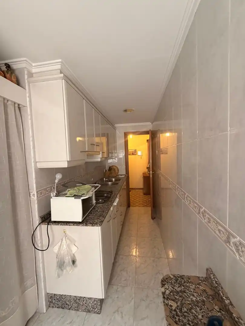 Cuina de Apartament en venda en Valencia amb Aire condicionat i Balcó
