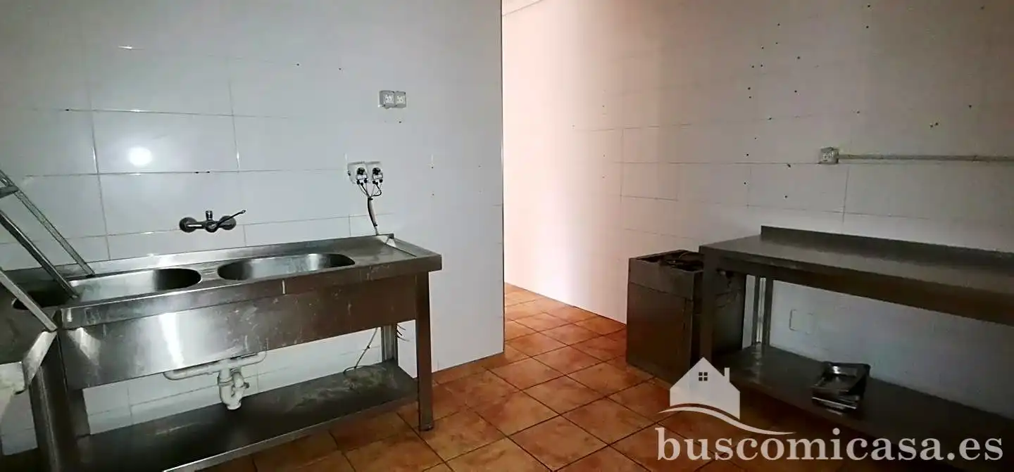 Local comercial en venda a Andrés Segovia, imagen 13