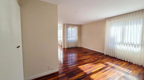 Foto 2 von Dachboden zur Miete in Avenida Cantabria, La Pereda, Santander