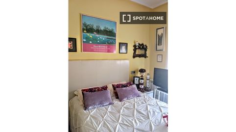 Foto 2 de Habitación en HUCA - La Cadellada, Oviedo