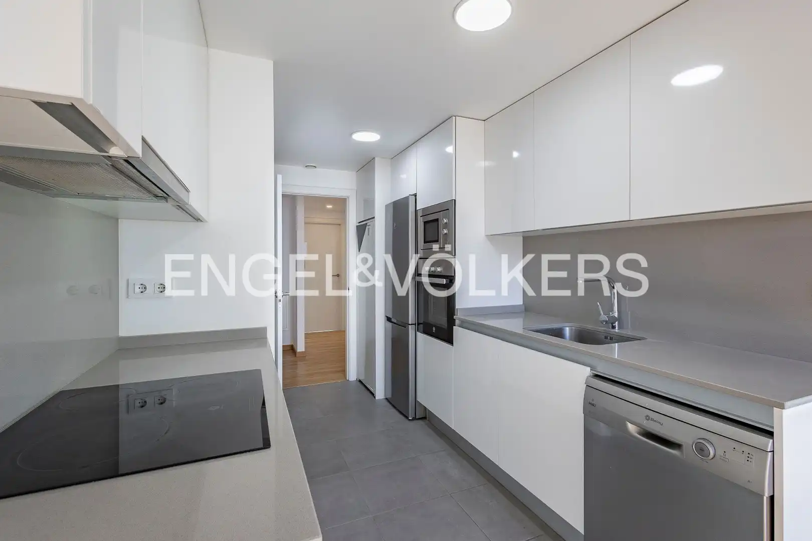 Cocina de Piso en venta en Sant Just Desvern con Aire acondicionado, Calefacción y Jardín privado