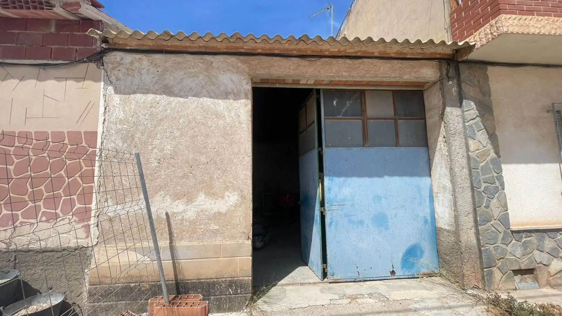 Außenansicht von Gebäude zum Verkauf in Murcia