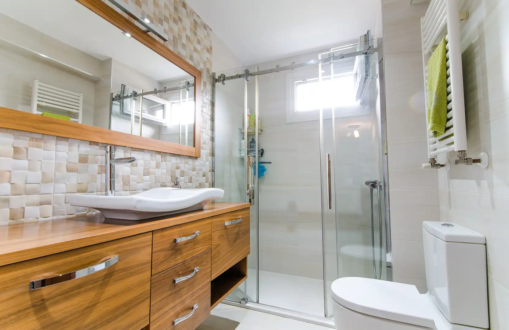 Bathroom of Flat for sale in Bilbao   with Heating and Balcony
