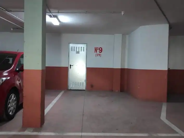 Aparcament de Garatge de lloguer en Ribadeo, Lugo