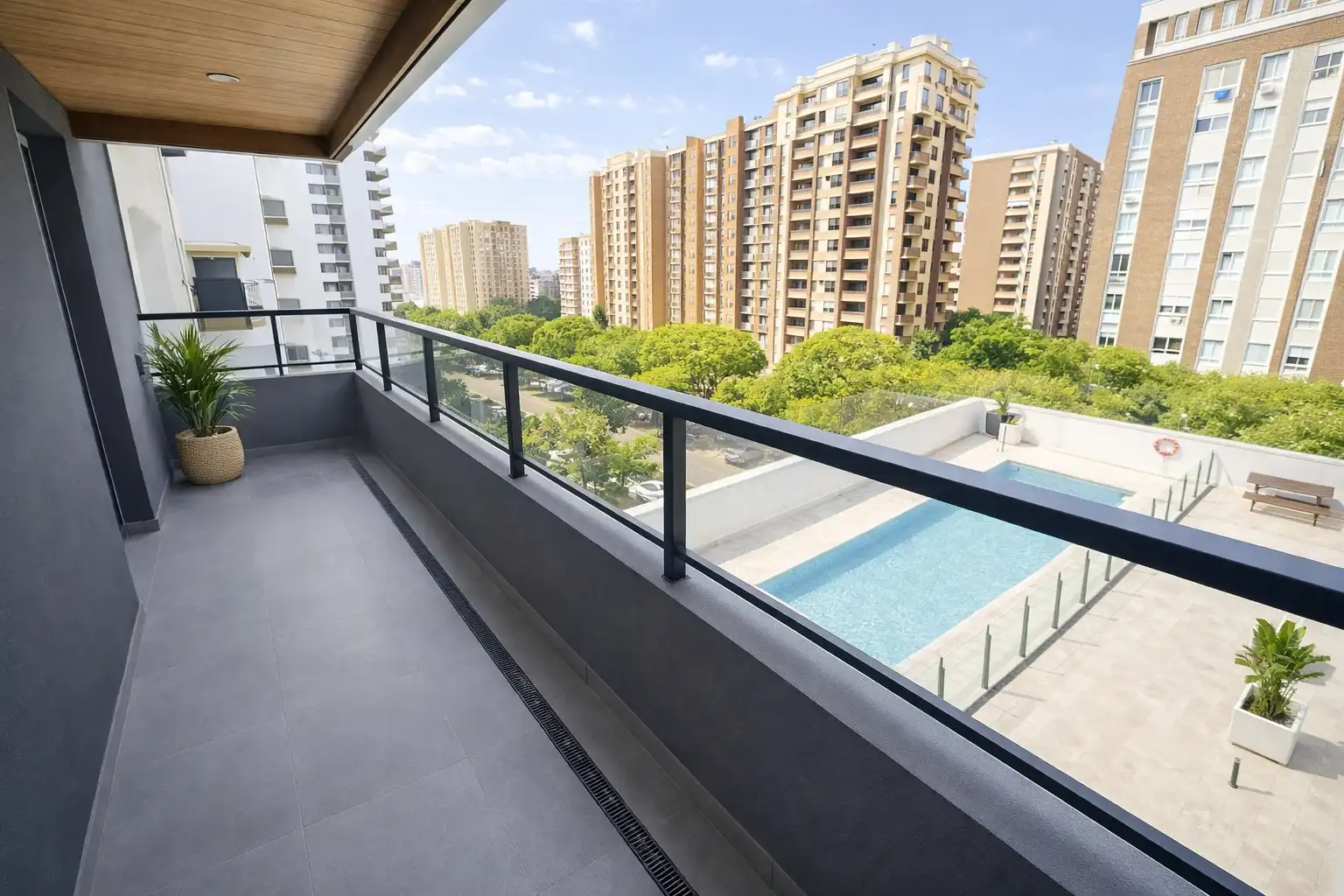Terraza de Piso en venta en Valencia con Aire acondicionado, Calefacción y Jardín privado