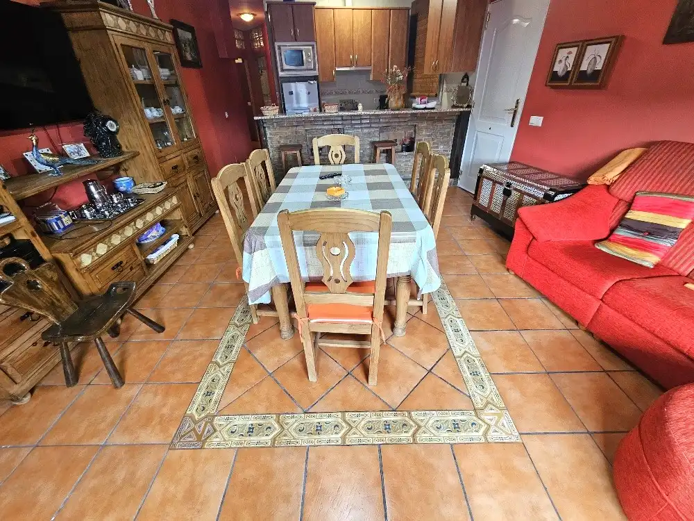 Comedor de Casa o chalet en venta en Argecilla con Calefacción, Terraza y Trastero