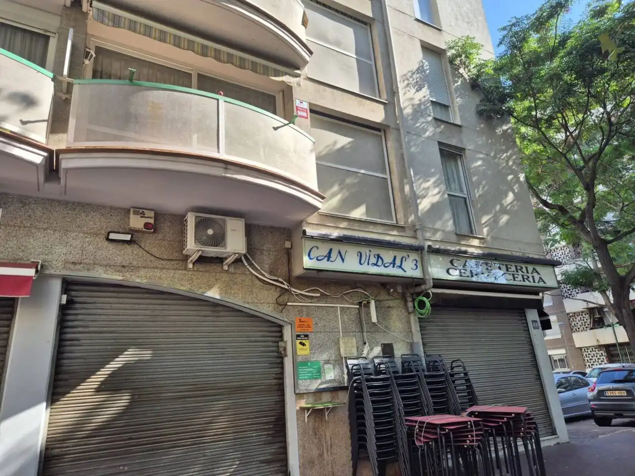 Exterior view of Flat for sale in Cerdanyola del Vallès  with Air Conditioner, Heating and Parquet flooring